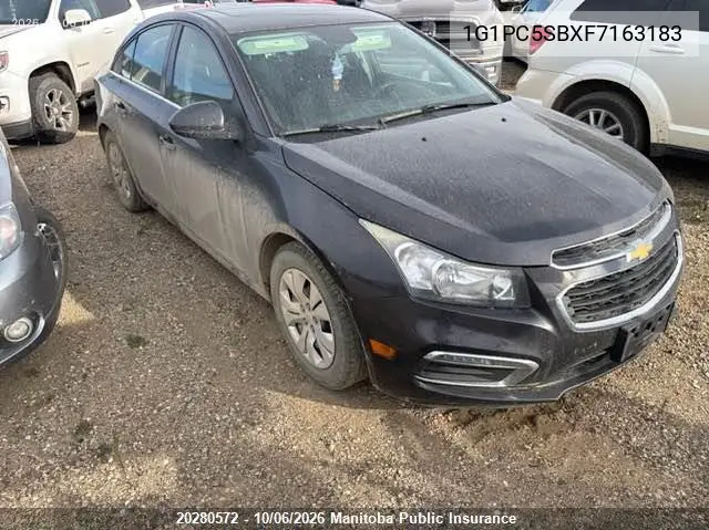CHEVROLET CRUZE 2015, VIN 1G1PC5SBXF7163183