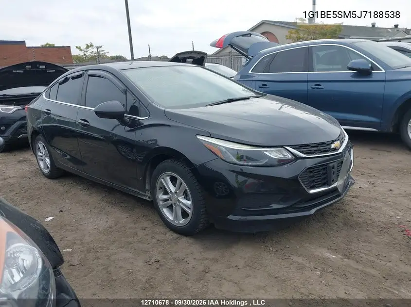 CHEVROLET CRUZE 2018, VIN 1G1BE5SM5J7188538