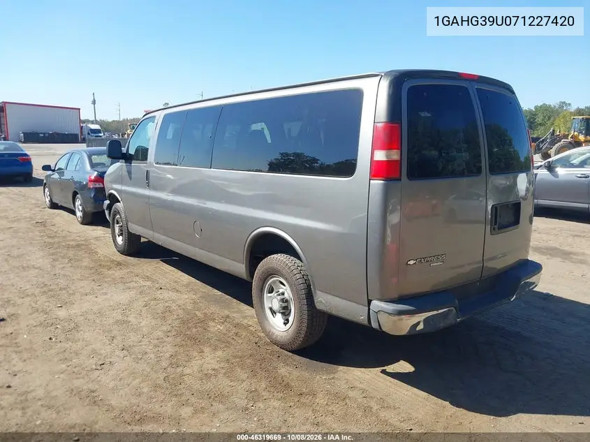 2007 CHEVROLET EXPRESS VIN 1GAHG39U071227420 — фото 3