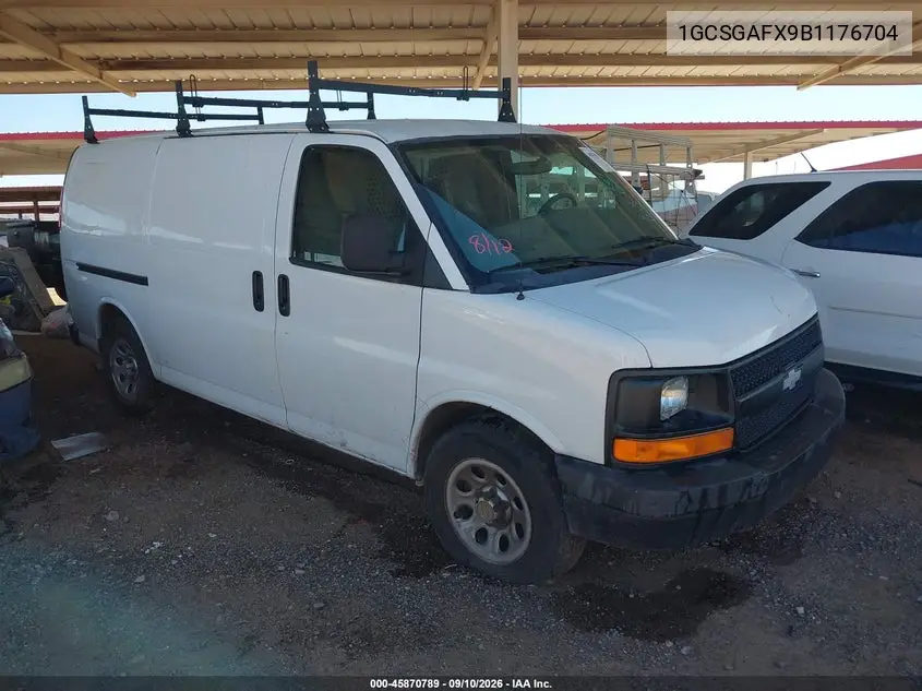 CHEVROLET EXPRESS 2011, VIN 1GCSGAFX9B1176704