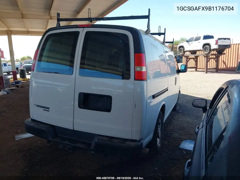 2011 CHEVROLET EXPRESS VIN 1GCSGAFX9B1176704 — фото 4