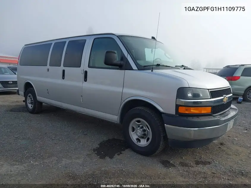 CHEVROLET EXPRESS 2017, VIN 1GAZGPFG1H1109775
