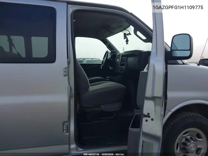 2017 CHEVROLET EXPRESS VIN 1GAZGPFG1H1109775 — фото 5