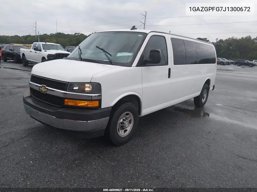 2018 CHEVROLET EXPRESS VIN 1GAZGPFG7J1300672 — фото 2