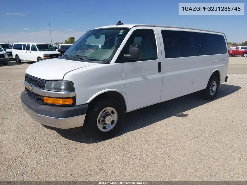 2018 CHEVROLET EXPRESS VIN 1GAZGPFG2J1286745 — фото 2