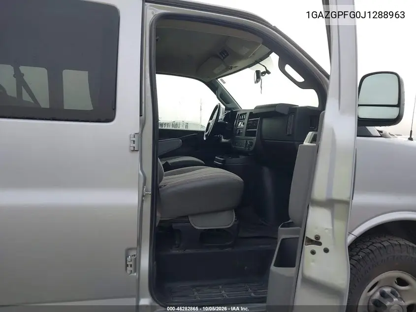 2018 CHEVROLET EXPRESS VIN 1GAZGPFG0J1288963 — фото 5