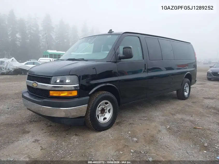 2018 CHEVROLET EXPRESS VIN 1GAZGPFG5J1289252 — фото 2