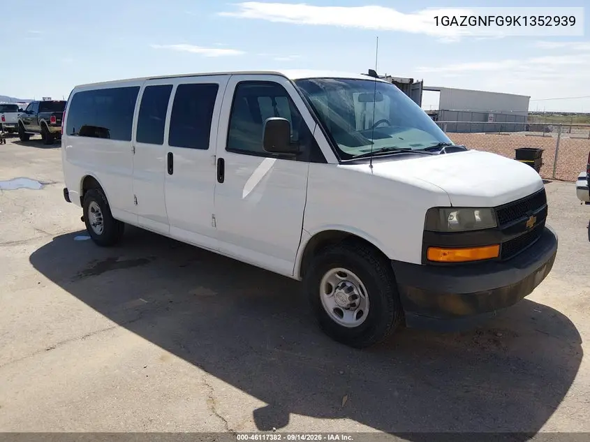 CHEVROLET EXPRESS 2019, VIN 1GAZGNFG9K1352939