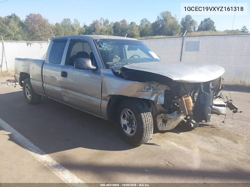 CHEVROLET SILVERADO 2000, VIN 1GCEC19VXYZ161318