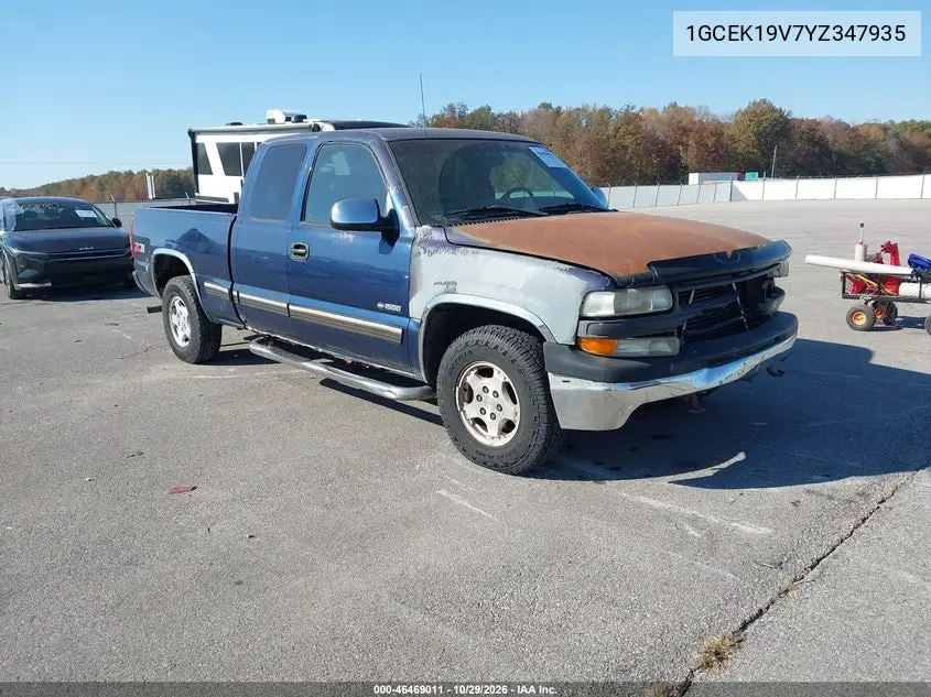 CHEVROLET SILVERADO 2000, VIN 1GCEK19V7YZ347935