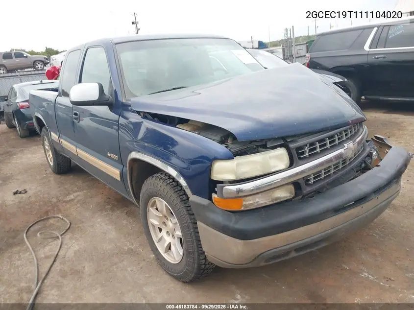 CHEVROLET SILVERADO 2001, VIN 2GCEC19T111104020