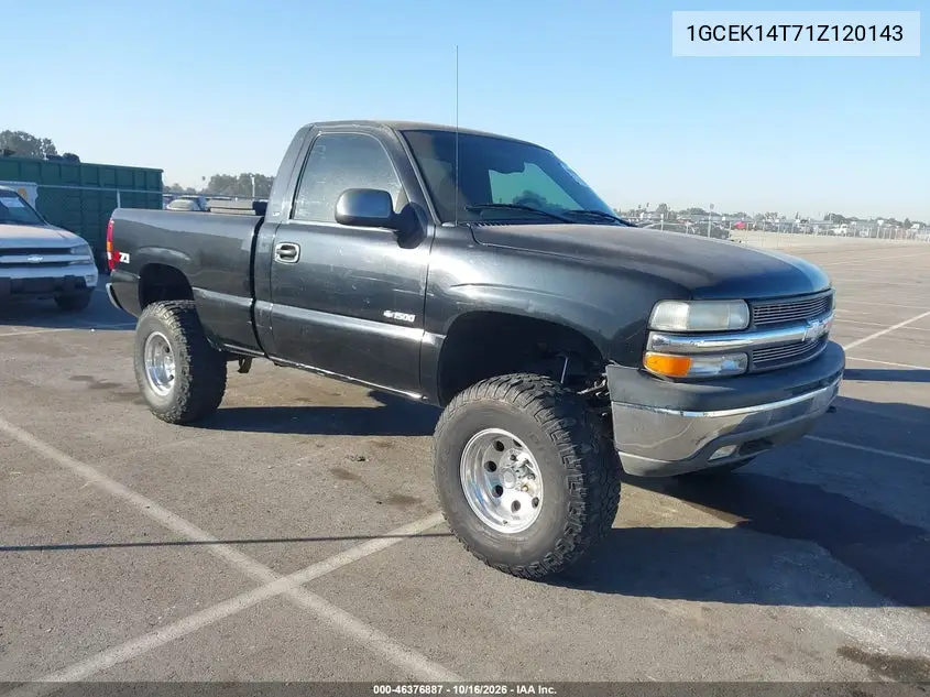 CHEVROLET SILVERADO 2001, VIN 1GCEK14T71Z120143