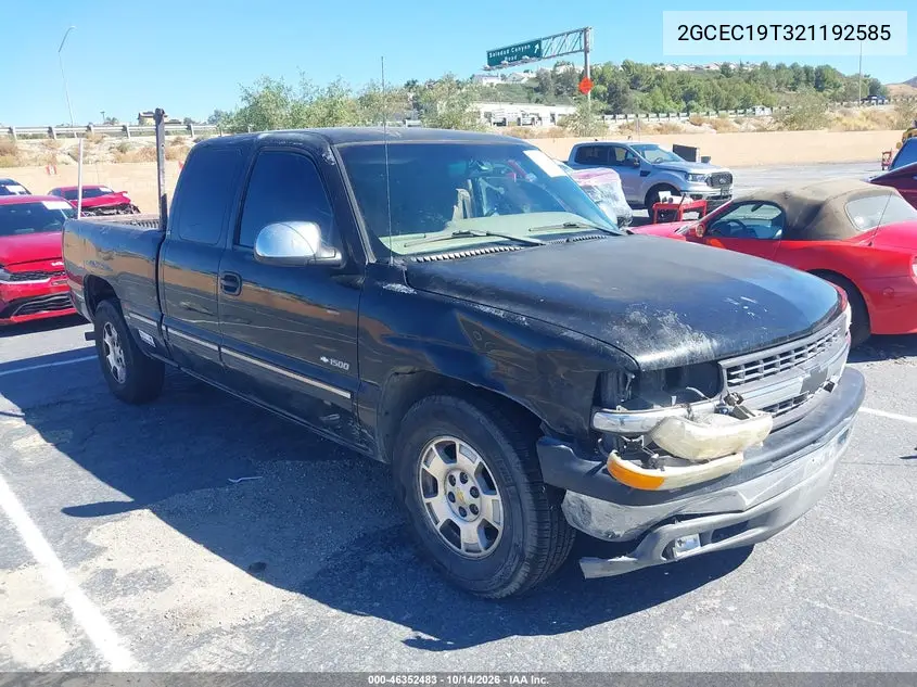 CHEVROLET SILVERADO 2002, VIN 2GCEC19T321192585