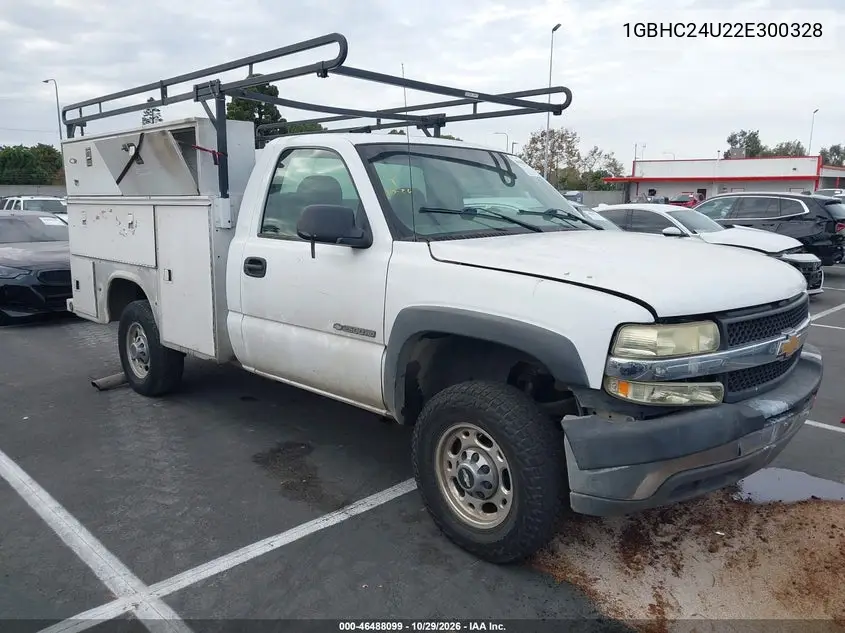 CHEVROLET SILVERADO 2002, VIN 1GBHC24U22E300328