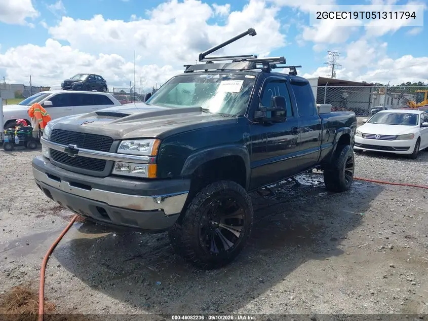 2005 CHEVROLET SILVERADO VIN 2GCEC19T051311794 — фото 2