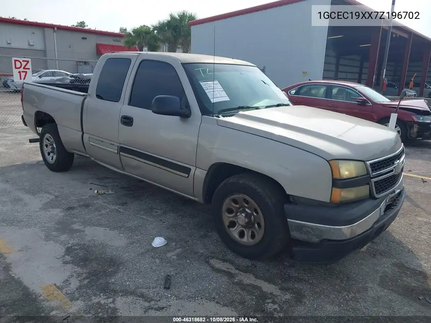 CHEVROLET SILVERADO 2007, VIN 1GCEC19XX7Z196702