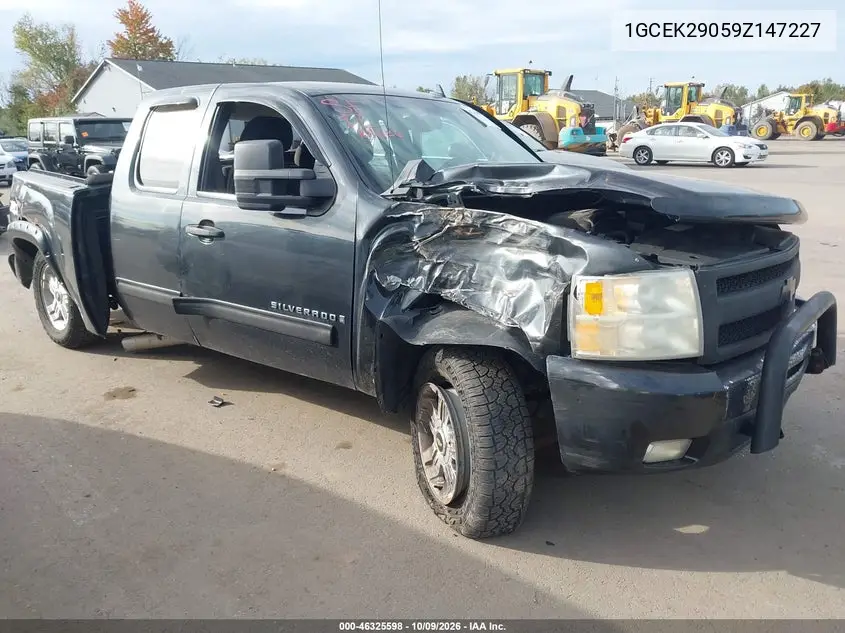 CHEVROLET SILVERADO 2009, VIN 1GCEK29059Z147227