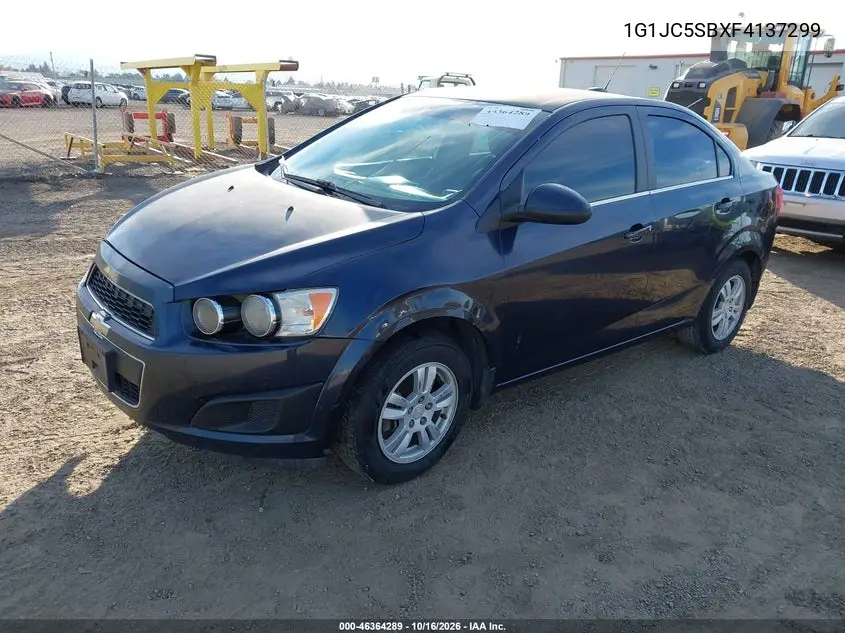 2015 CHEVROLET SONIC VIN 1G1JC5SBXF4137299 — фото 2