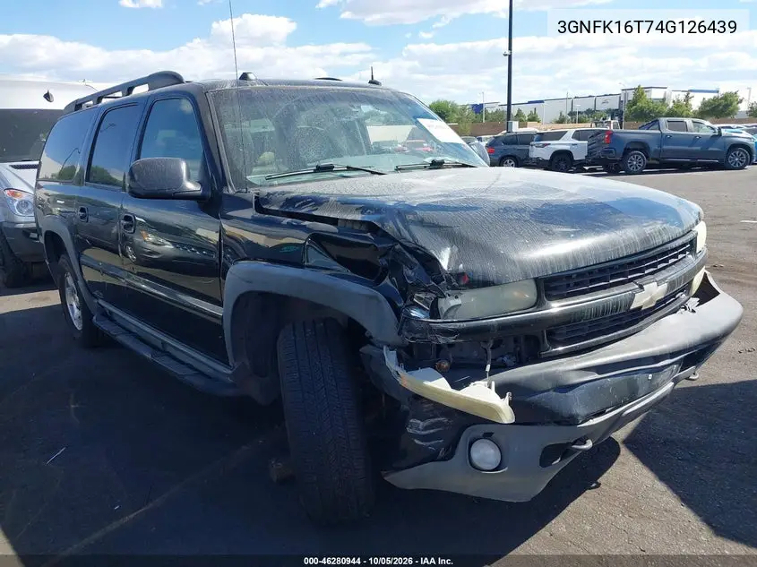 CHEVROLET SUBURBAN 2004, VIN 3GNFK16T74G126439