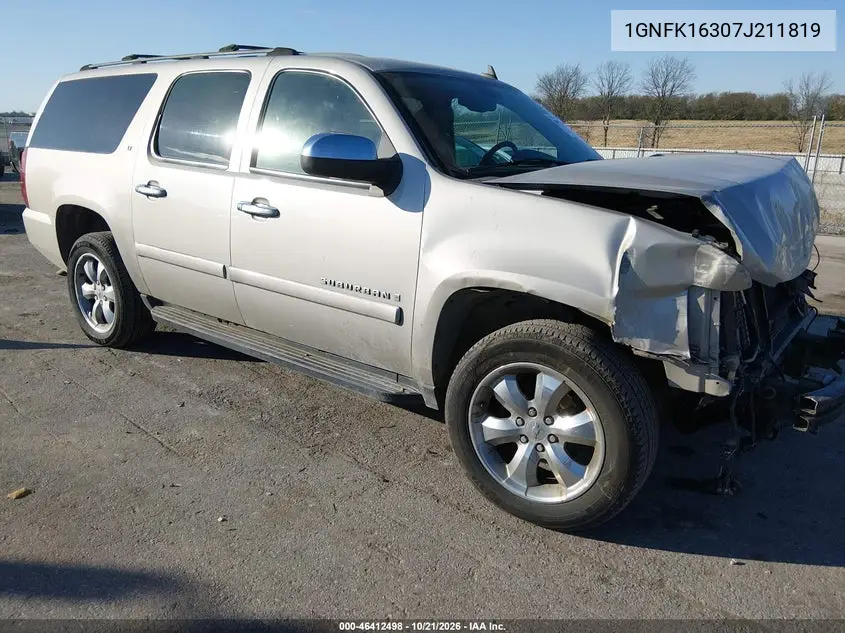 CHEVROLET SUBURBAN 2007, VIN 1GNFK16307J211819