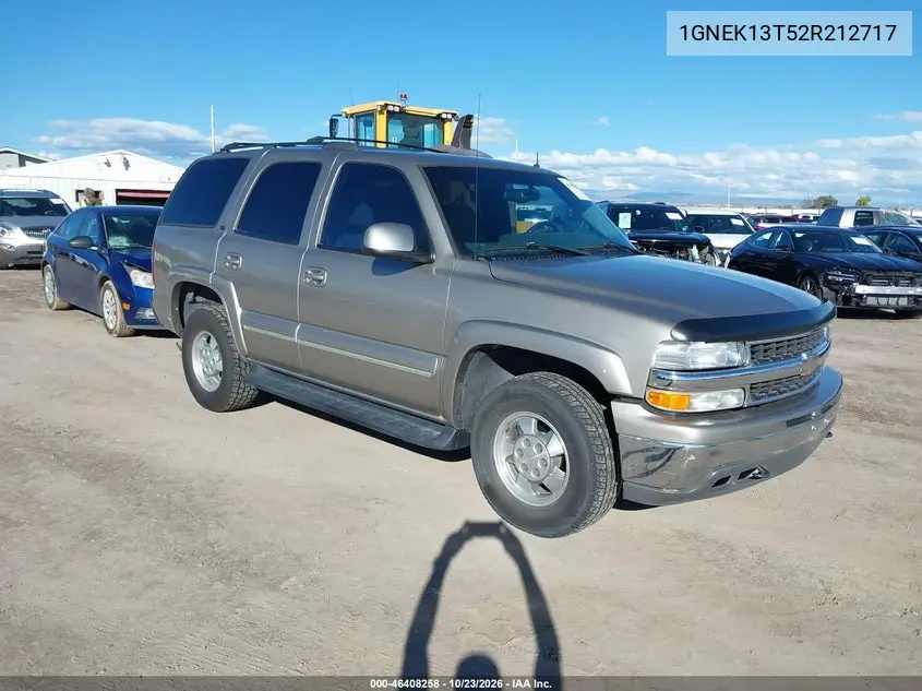 CHEVROLET TAHOE 2002, VIN 1GNEK13T52R212717
