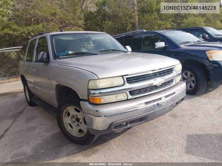 CHEVROLET TAHOE 2004, VIN 1GNEC13ZX4R145228