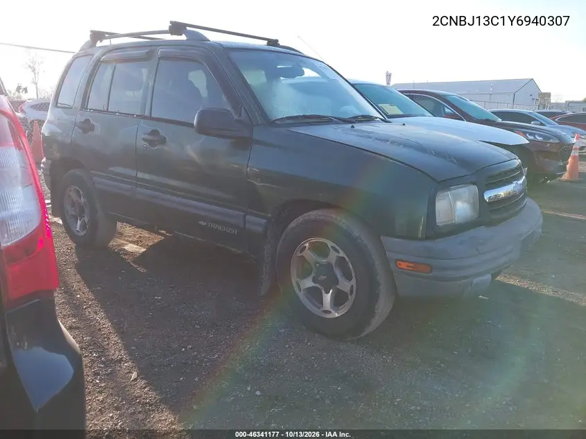 CHEVROLET TRACKER 2000, VIN 2CNBJ13C1Y6940307