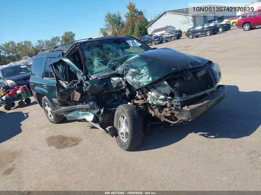 CHEVROLET TRAILBLAZER 2004, VIN 1GNDS13S742170839