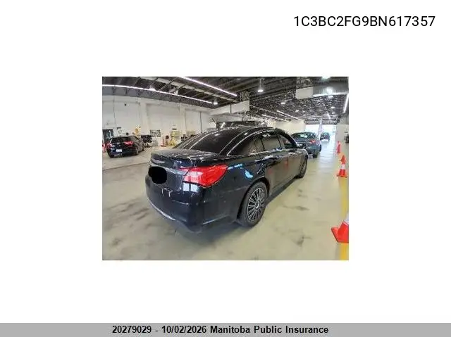 2011 CHRYSLER 200 VIN 1C3BC2FG9BN617357 — фото 4