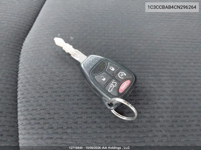 2012 CHRYSLER 200 VIN 1C3CCBAB4CN296264 — фото 11