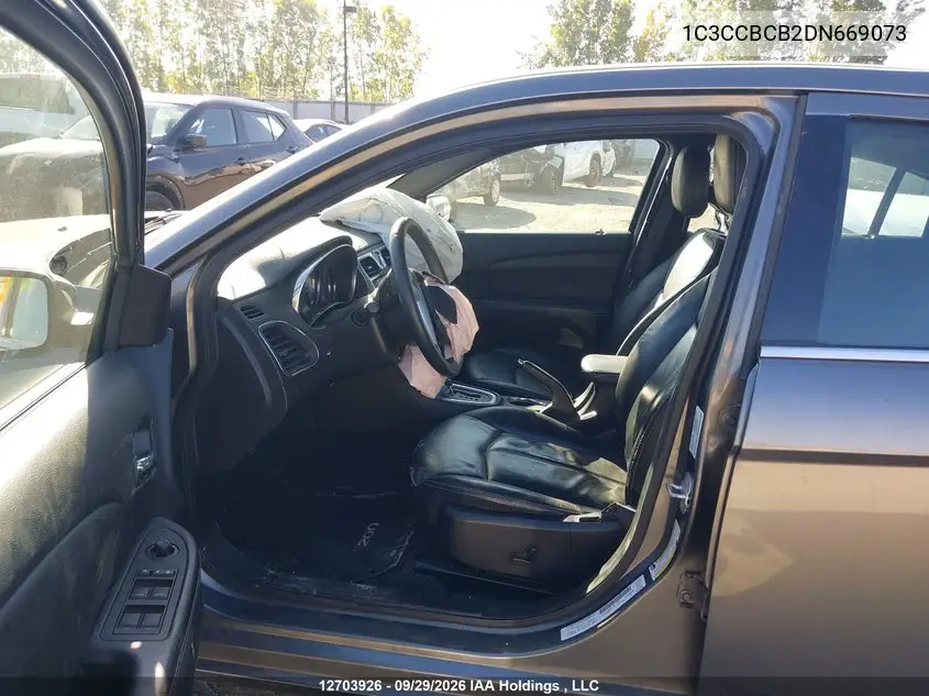 2013 CHRYSLER 200 VIN 1C3CCBCB2DN669073 — фото 18