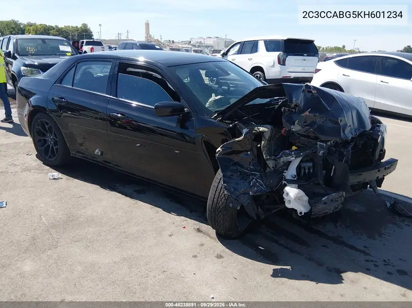 CHRYSLER 300 2019, VIN 2C3CCABG5KH601234