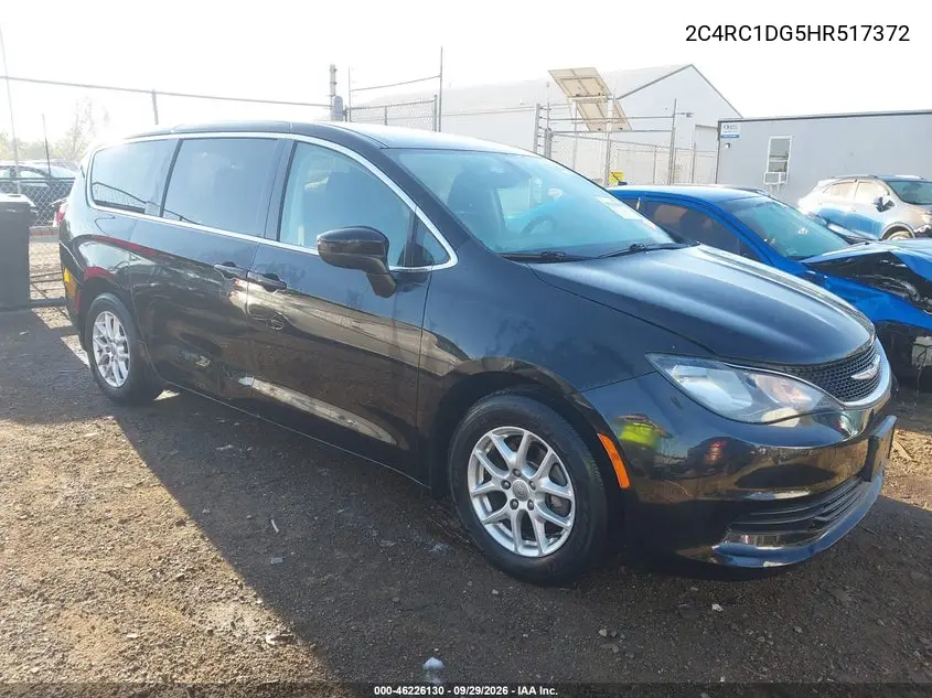CHRYSLER PACIFICA 2017, VIN 2C4RC1DG5HR517372