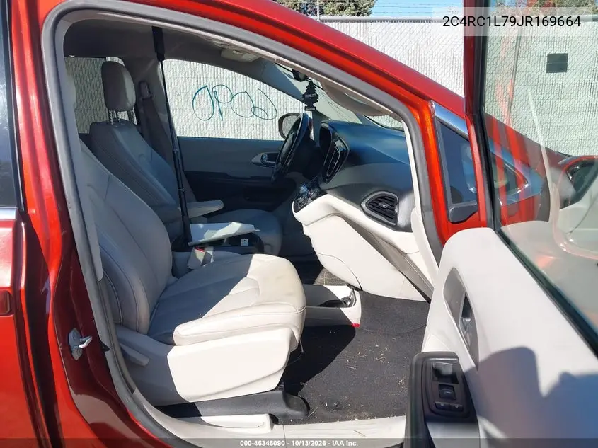 2018 CHRYSLER PACIFICA VIN 2C4RC1L79JR169664 — фото 5
