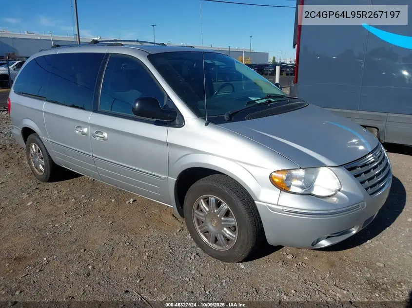 CHRYSLER TOWN & COUNTRY 2005, VIN 2C4GP64L95R267197