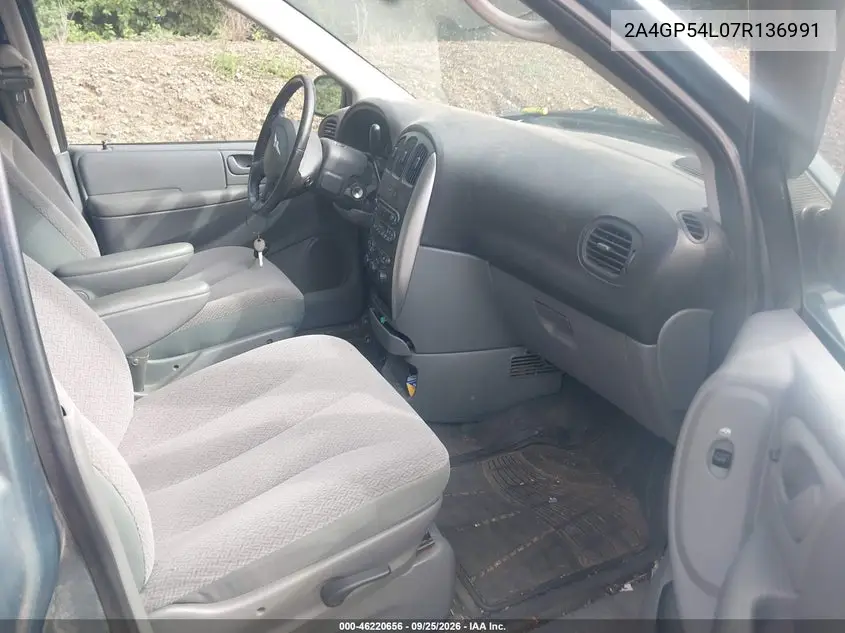 2007 CHRYSLER TOWN & COUNTRY VIN 2A4GP54L07R136991 — фото 5