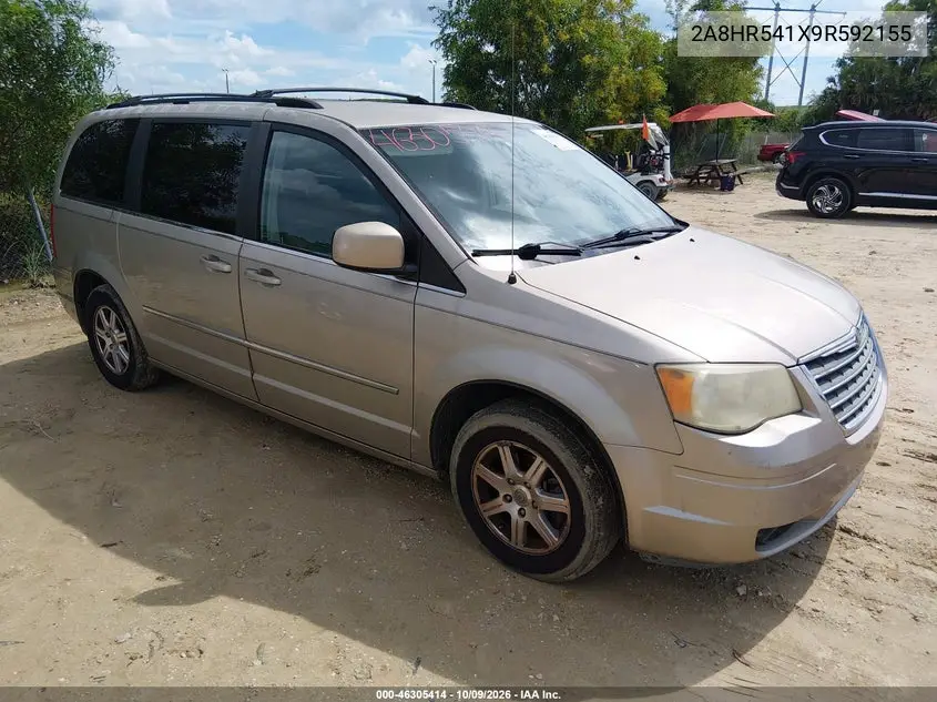 CHRYSLER TOWN & COUNTRY 2009, VIN 2A8HR541X9R592155