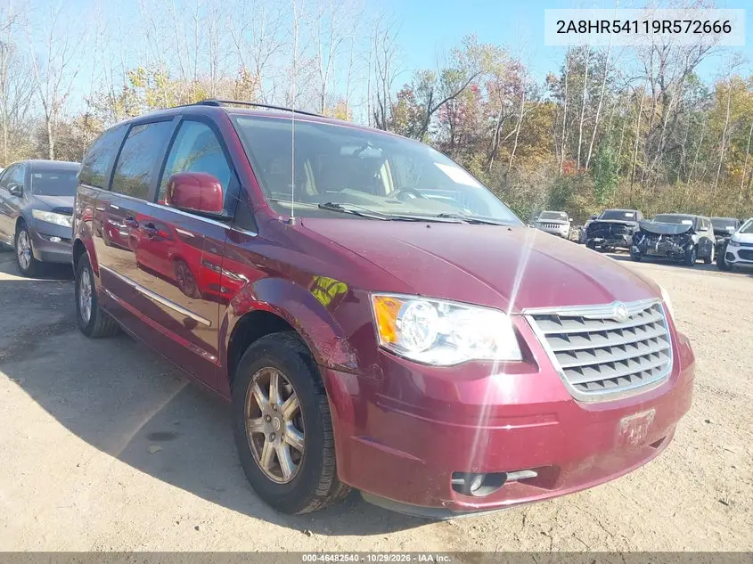 CHRYSLER TOWN & COUNTRY 2009, VIN 2A8HR54119R572666