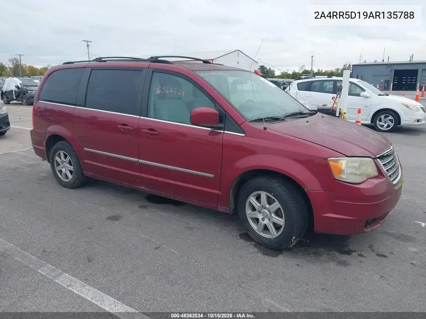 CHRYSLER TOWN & COUNTRY 2010, VIN 2A4RR5D19AR135782