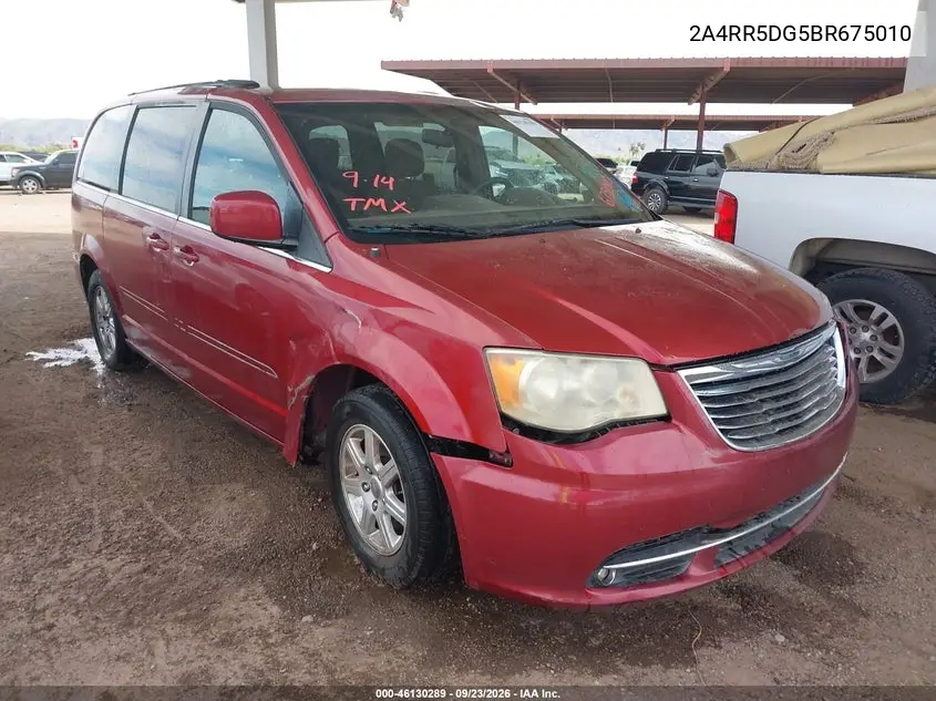 CHRYSLER TOWN & COUNTRY 2011, VIN 2A4RR5DG5BR675010