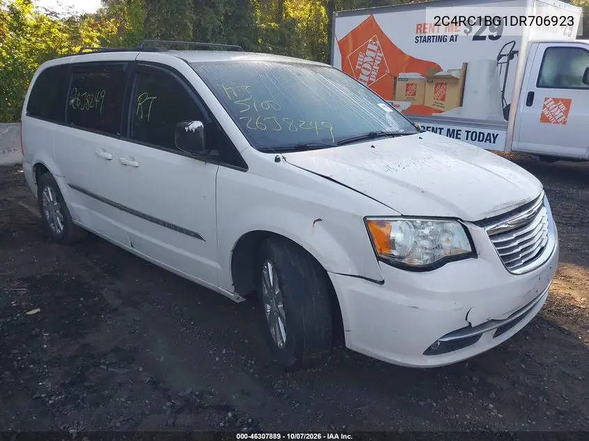 CHRYSLER TOWN & COUNTRY 2013, VIN 2C4RC1BG1DR706923