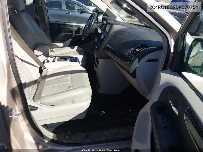 2013 CHRYSLER TOWN & COUNTRY VIN 2C4RC1BG2DR570754 — фото 5