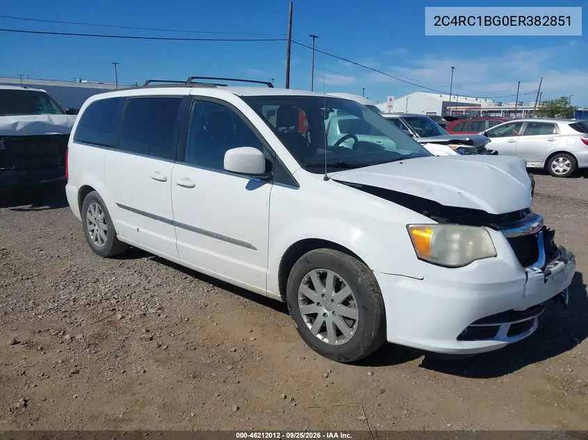 CHRYSLER TOWN & COUNTRY 2014, VIN 2C4RC1BG0ER382851