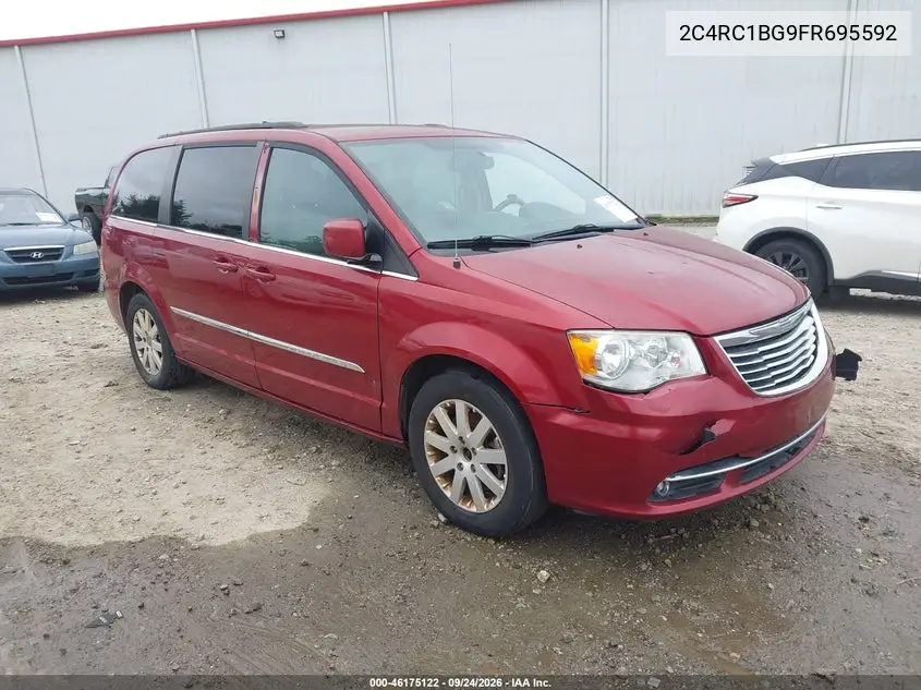 CHRYSLER TOWN & COUNTRY 2015, VIN 2C4RC1BG9FR695592