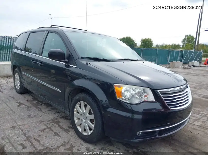 CHRYSLER TOWN & COUNTRY 2016, VIN 2C4RC1BG3GR238021