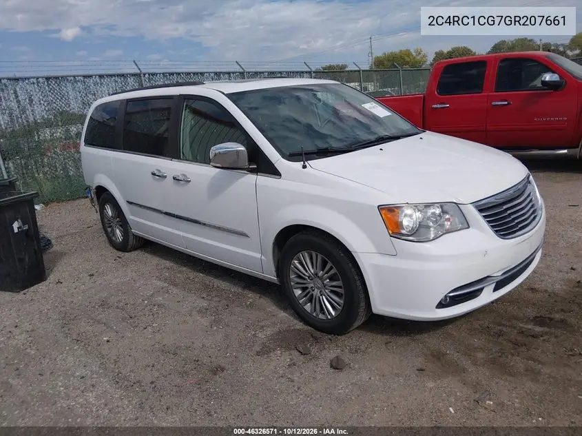 CHRYSLER TOWN & COUNTRY 2016, VIN 2C4RC1CG7GR207661