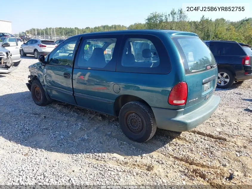 2000 CHRYSLER VOYAGER VIN 2C4FJ25B6YR852755 — фото 3