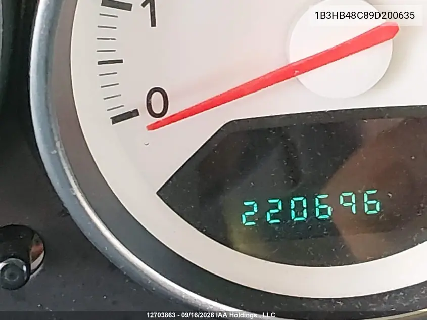 2009 DODGE CALIBER VIN 1B3HB48C89D200635 — фото 13