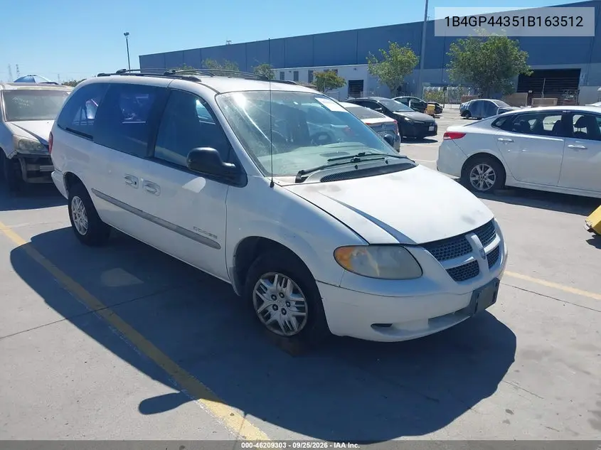 DODGE CARAVAN 2001, VIN 1B4GP44351B163512