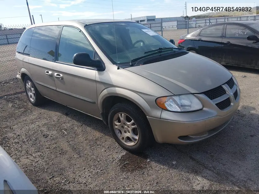 DODGE CARAVAN 2004, VIN 1D4GP45R74B549832
